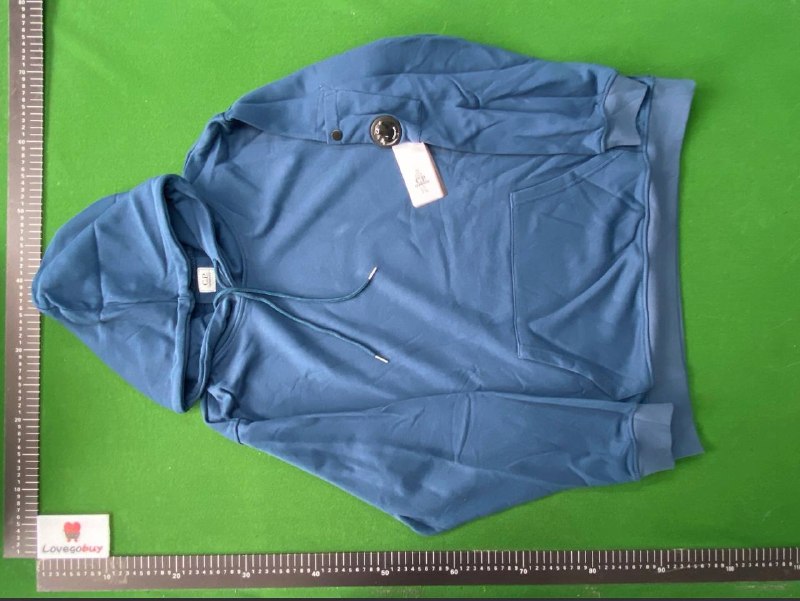 Pull / Veste / Short CP Company 2