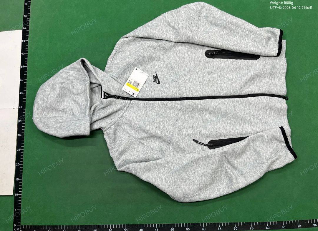 Ensemble Nike Tech Fleece gris 4