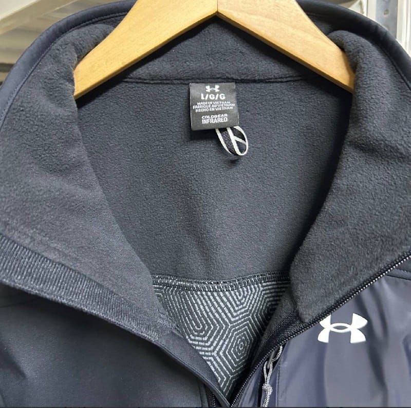 Veste Under Armour ColdGear authentique neuve avec étiquette 3