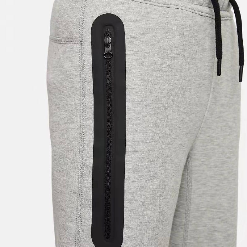 Bas Nike Tech Fleece authentique 3