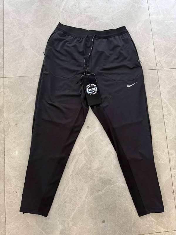 Bas Nike Phénom Élite V4 gris et noir 3