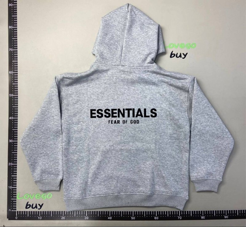 Pull Essentials Fear of God