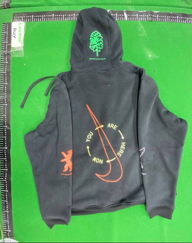Pull Nike Berlin 2