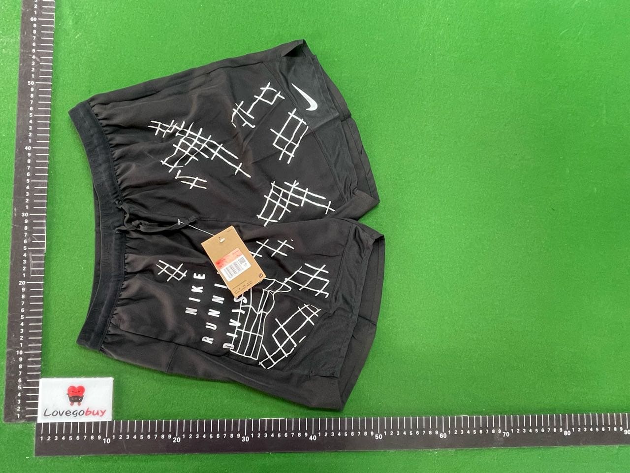 Short Nike Running Division — QC 6