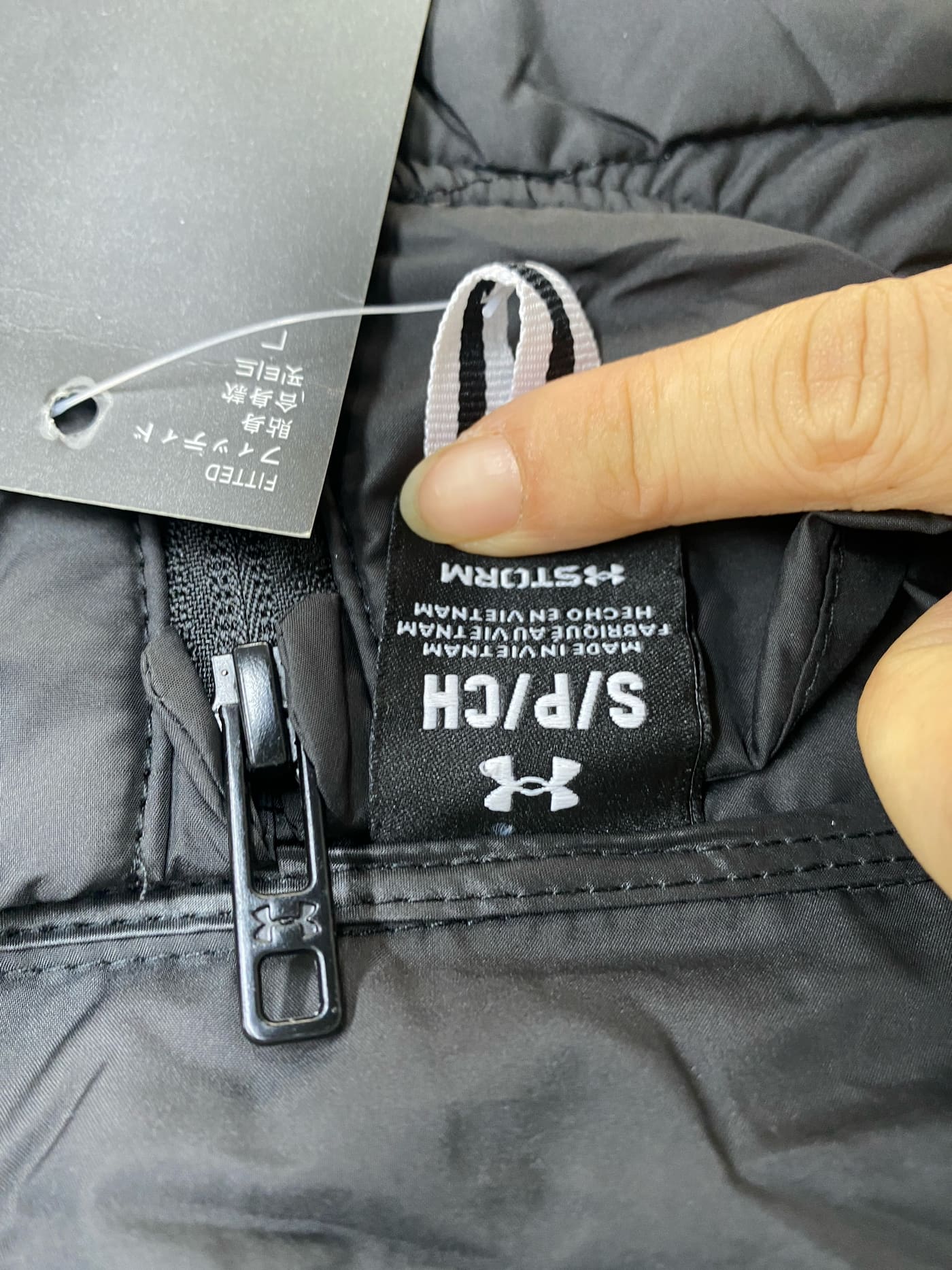 Veste Under Armour Hybrid noire 4