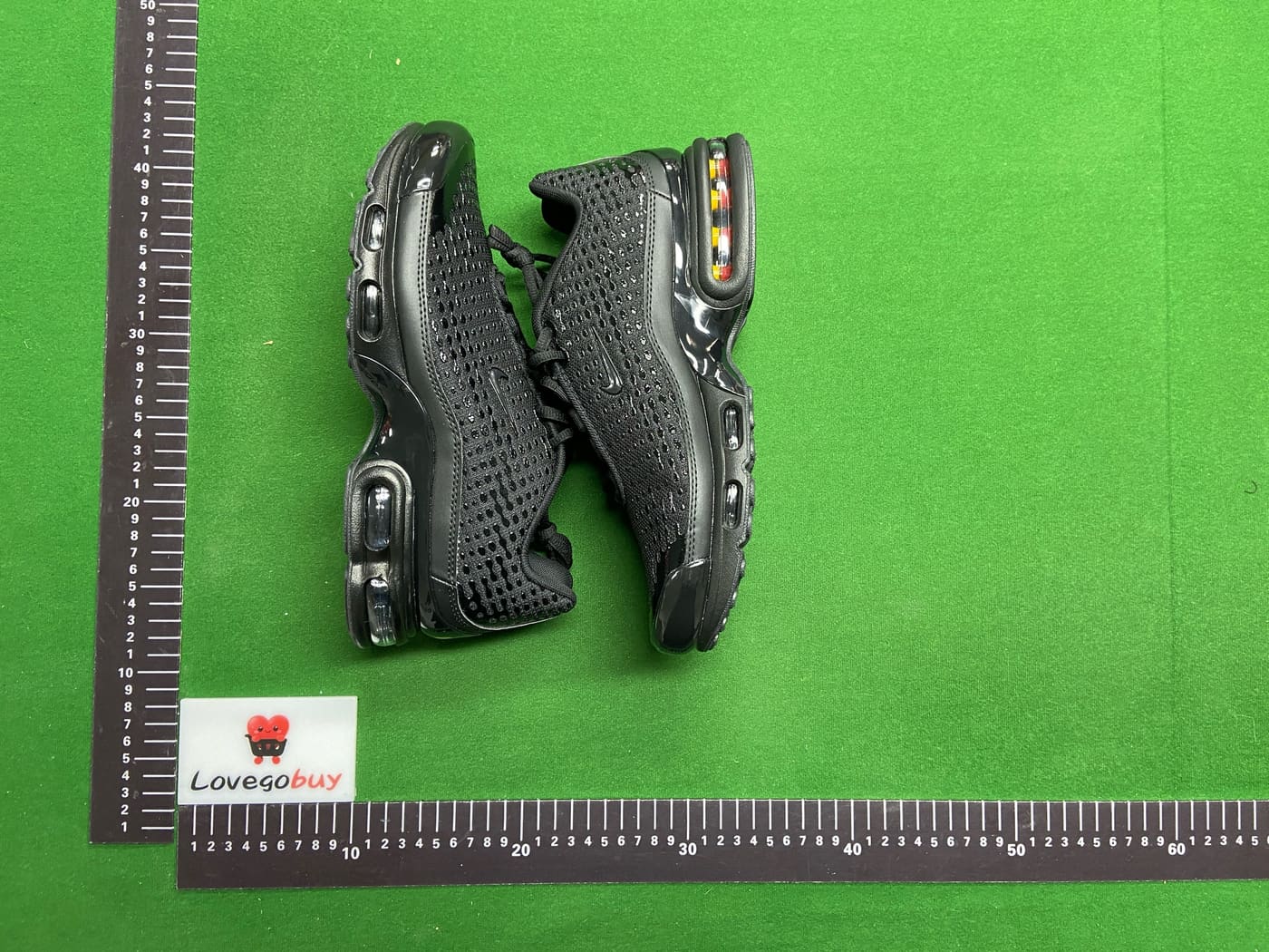 Paire de Nike Air Max TN 7 — QC 3