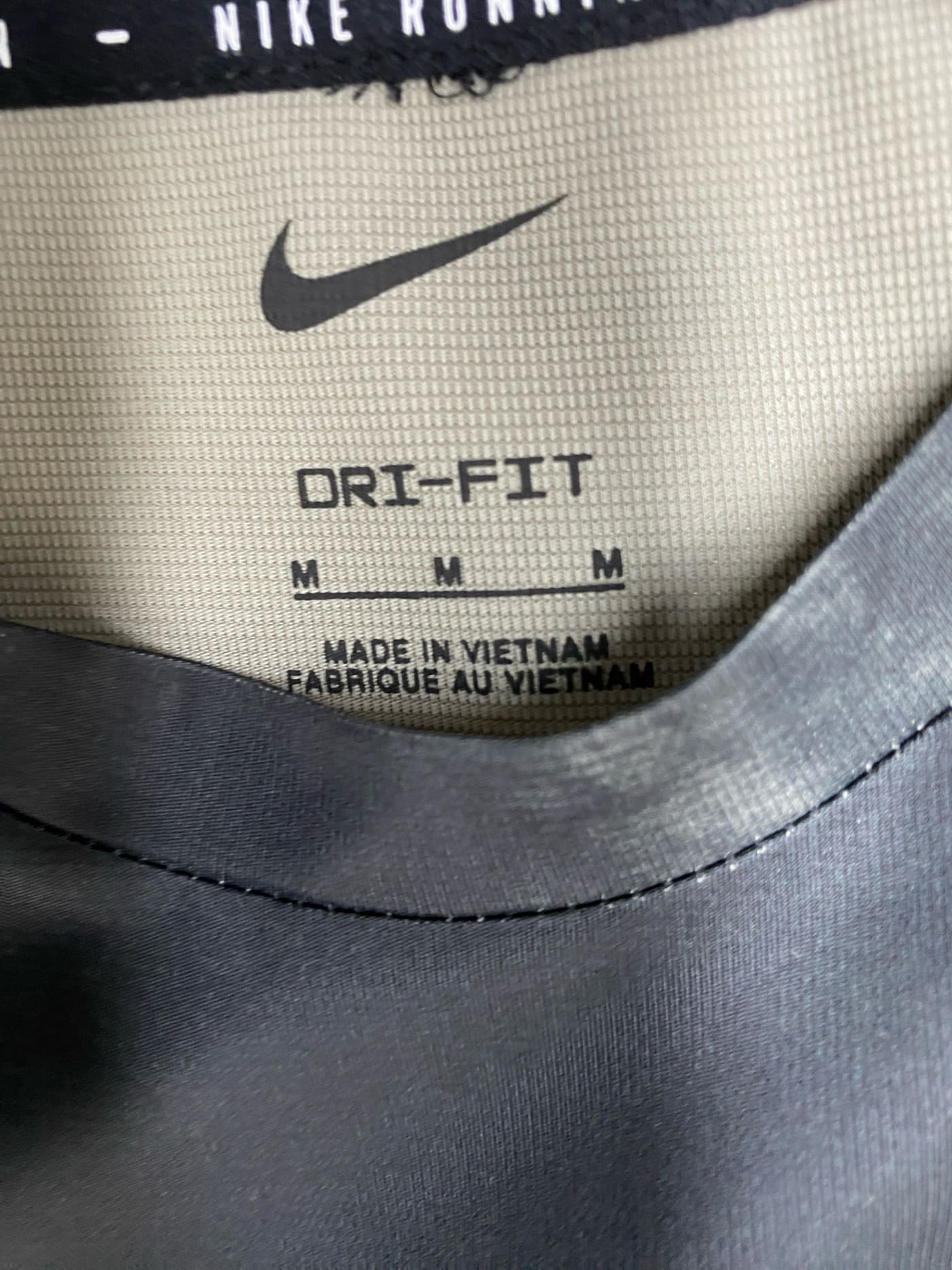 T-shirt Nike Running Division imprimé 4