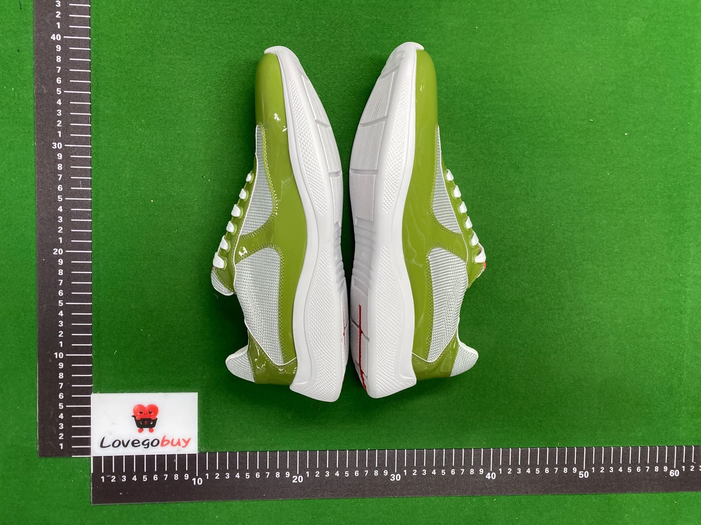 Paire de sneakers cup avec boîte — QC 5
