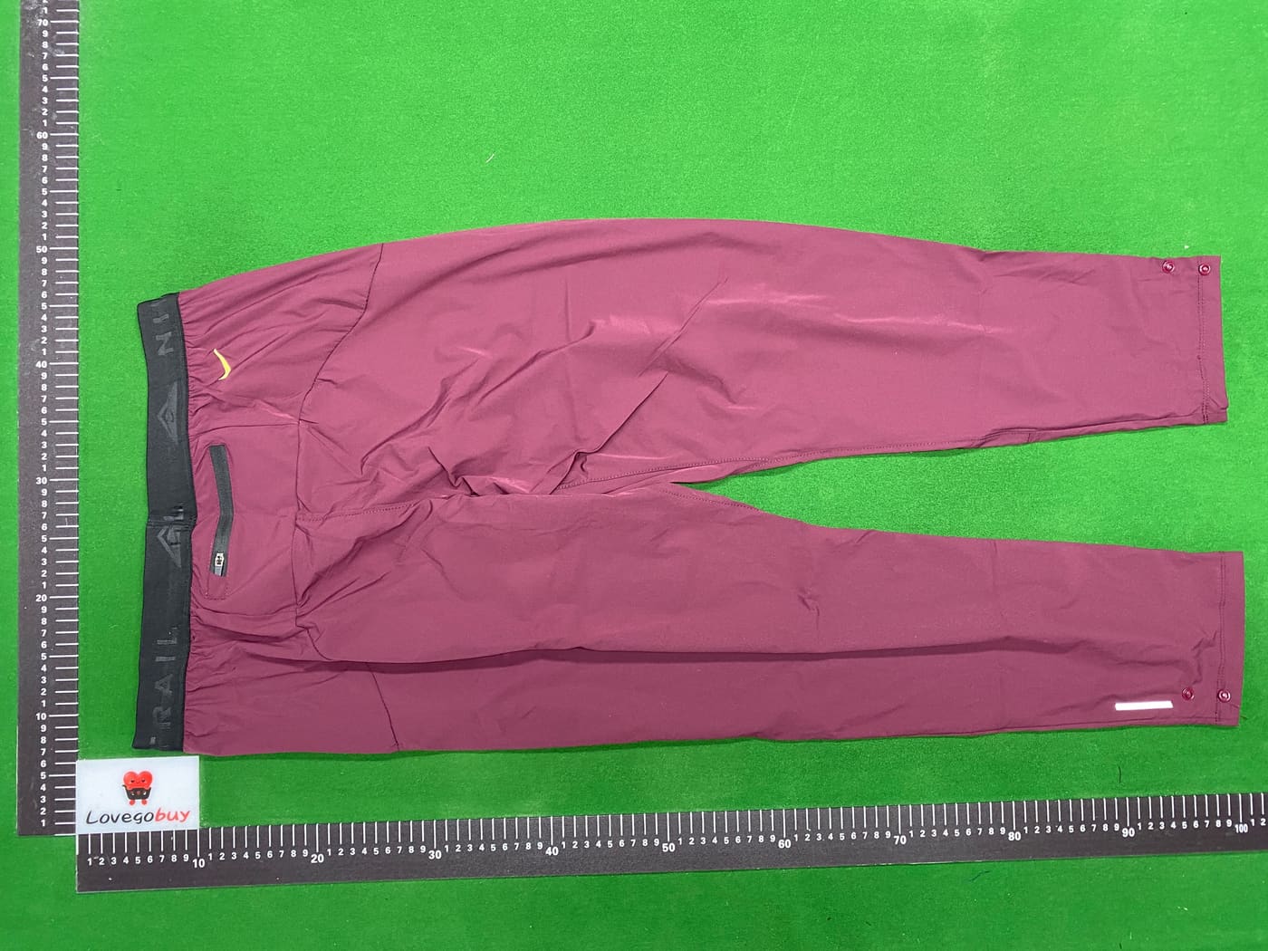Bas Nike trail rouge — QC 5