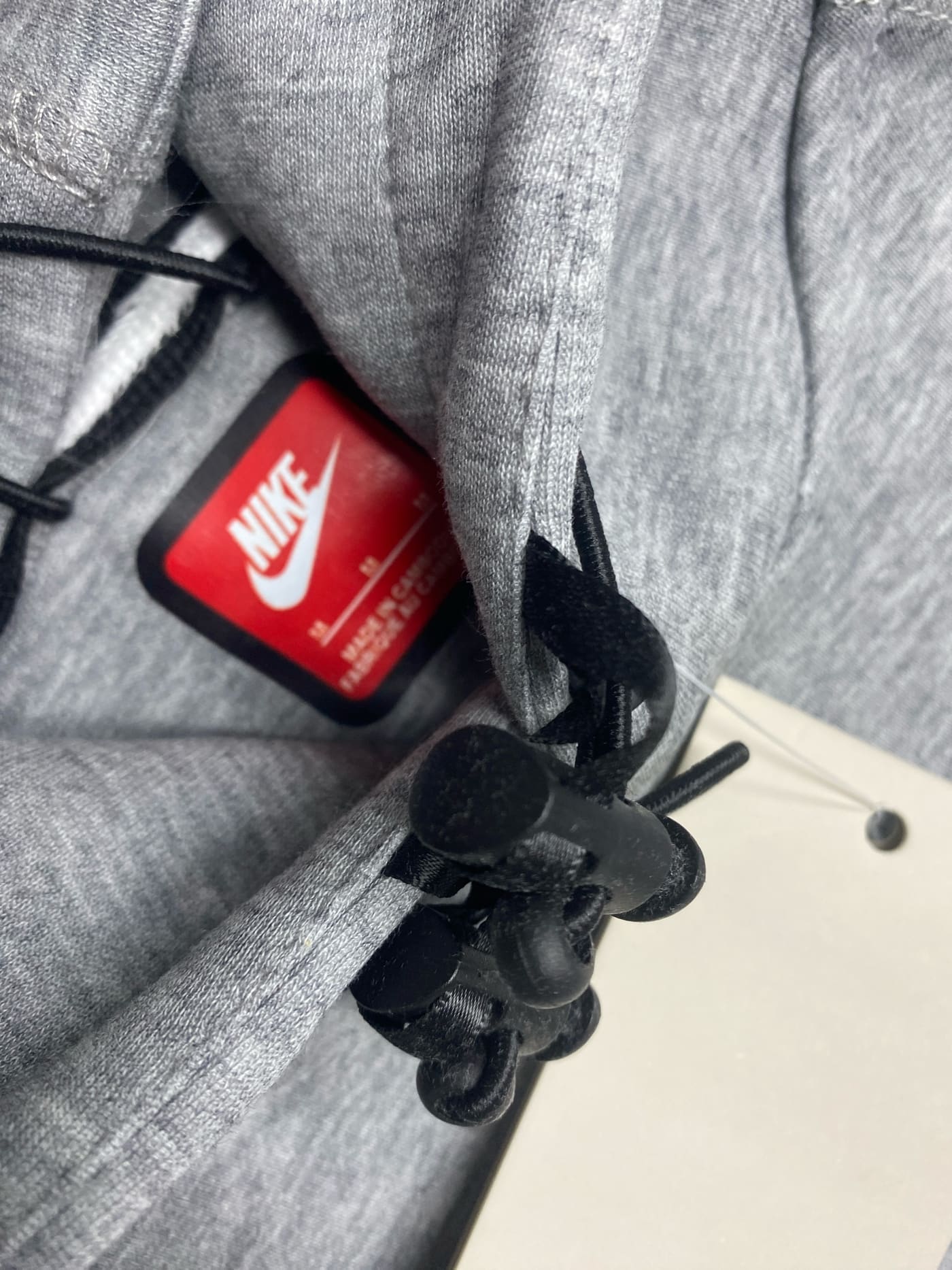Pull Nike fleece noir et gris 4
