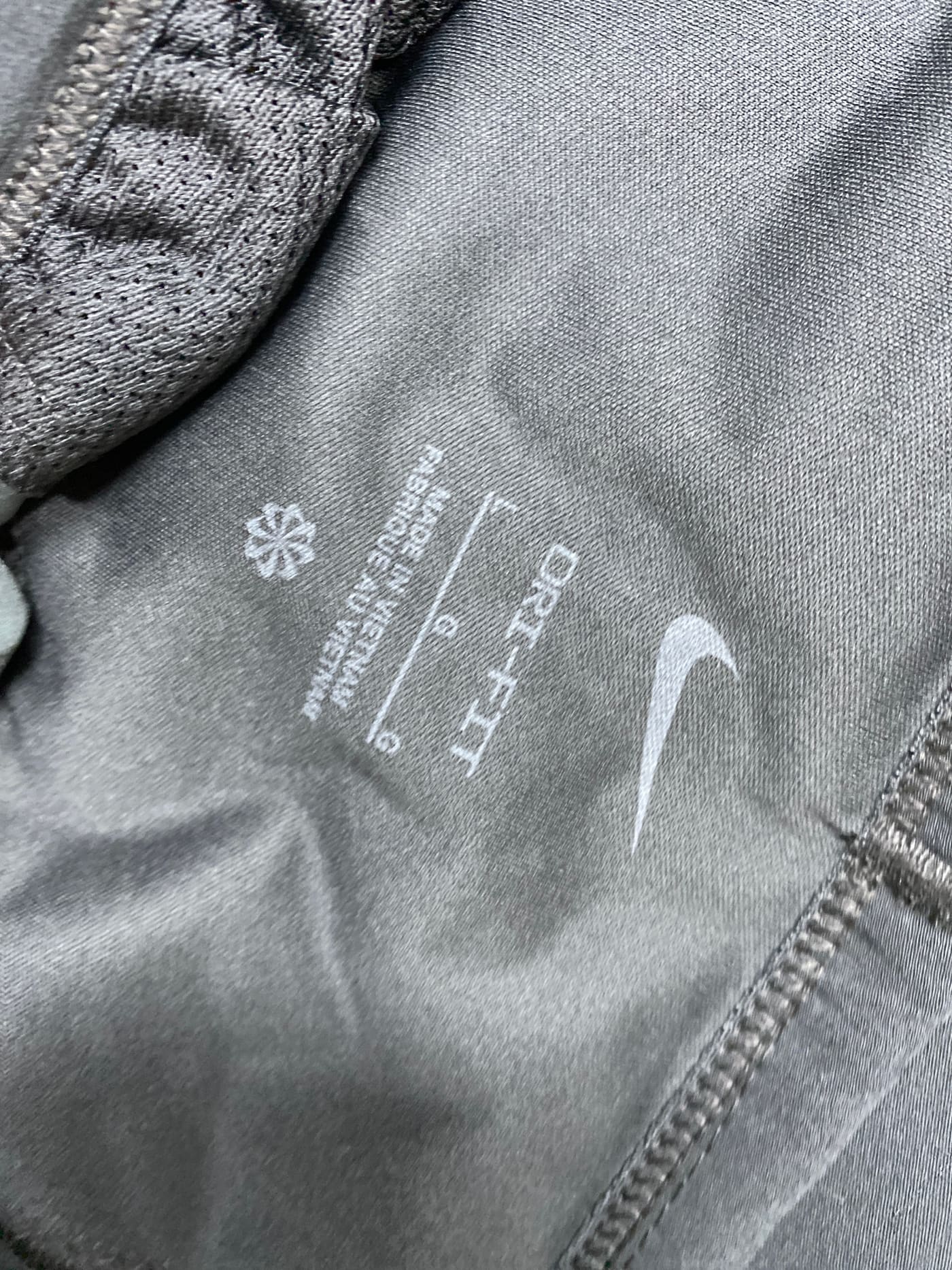 Bas Nike Trail authentique Hj3577 — QC 6