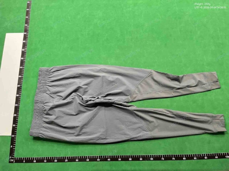 Bas Under Armour hybrid gris 2